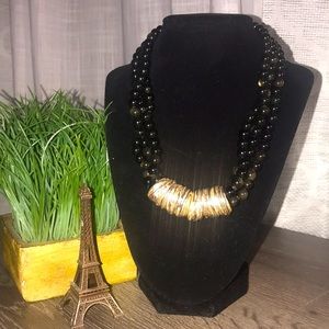Agate and silver beautiful statement necklace.